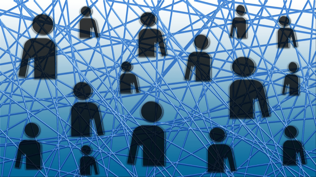 Enhancing Business Agility with Azure Hybrid Cloud Solutions